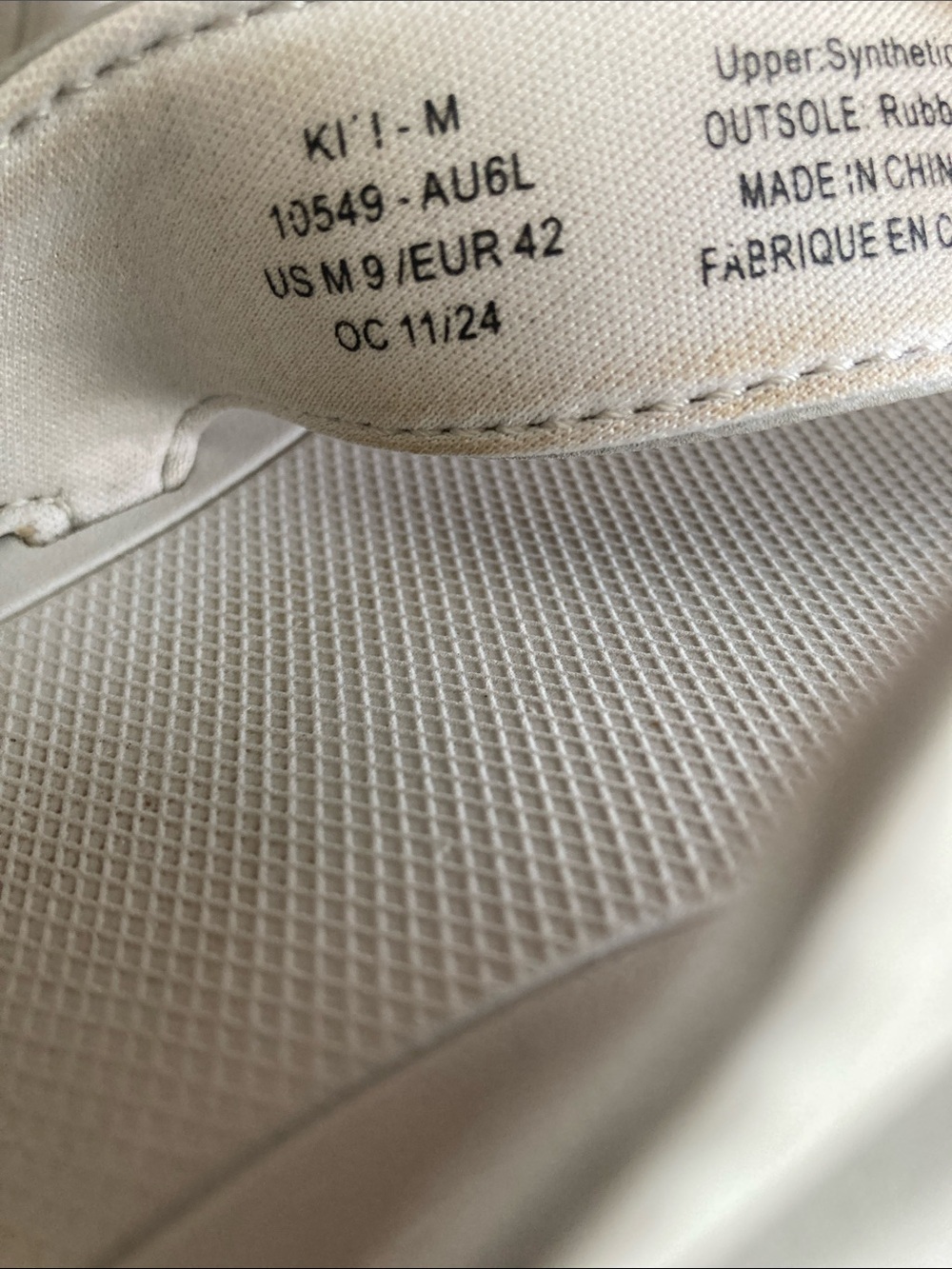 OluKai Sandals in Light Beige - Picture 3 of 8